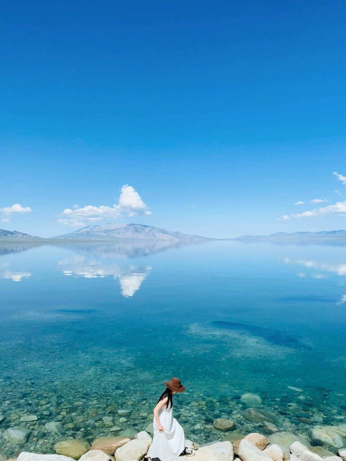 赛里木湖