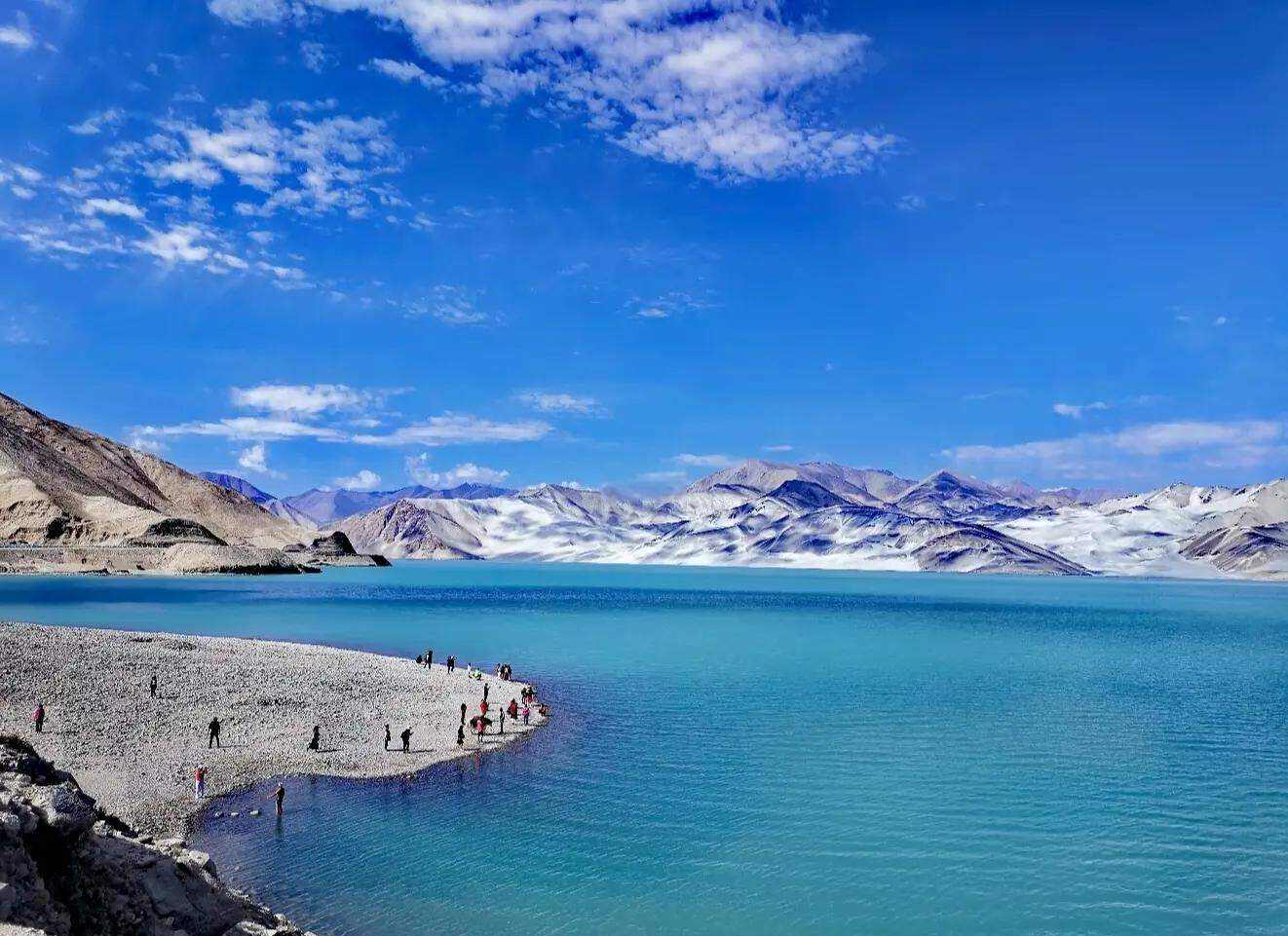 白沙山白沙湖