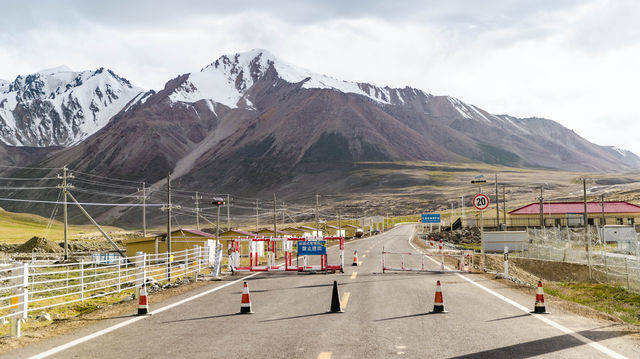 中巴友谊公路